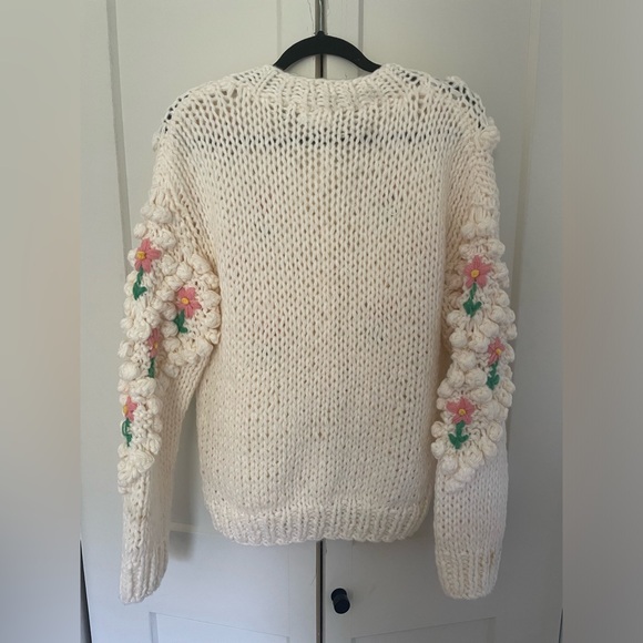 Chunky Floral Knit Cardigan - Picture 6 of 7